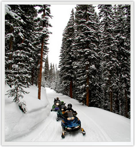 Group Snowmobiling in Keystone Colorado